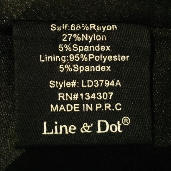 Line + Dot Dress - Picture 5 of 6